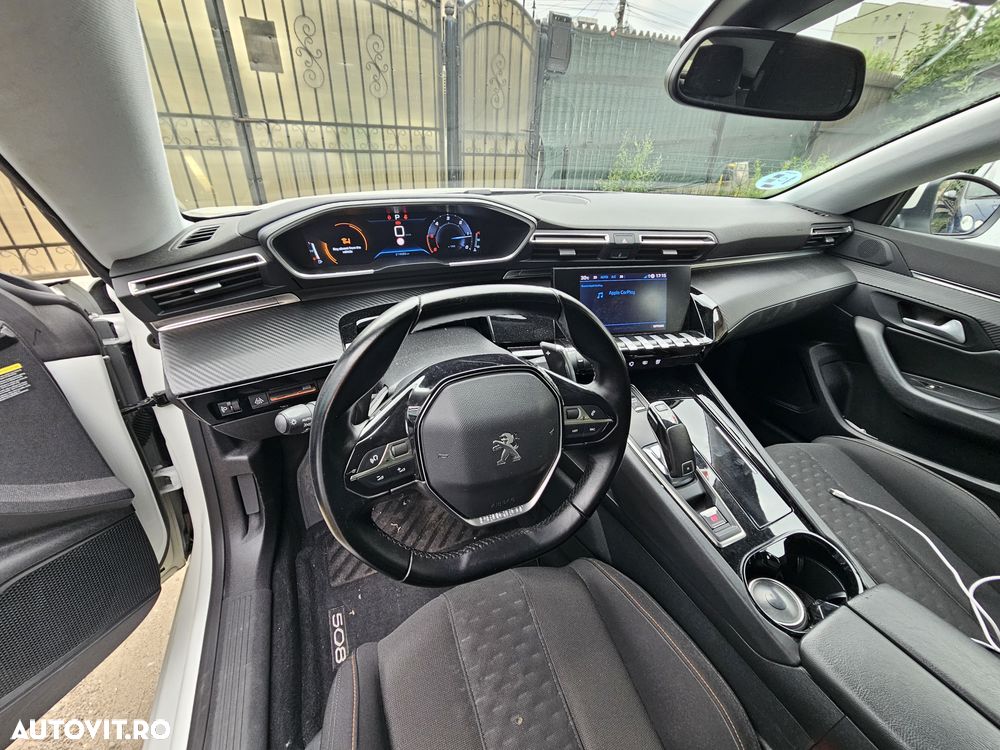 Peugeot 508 1.5 BlueHDI S&S EAT8 Allure Pack - 26