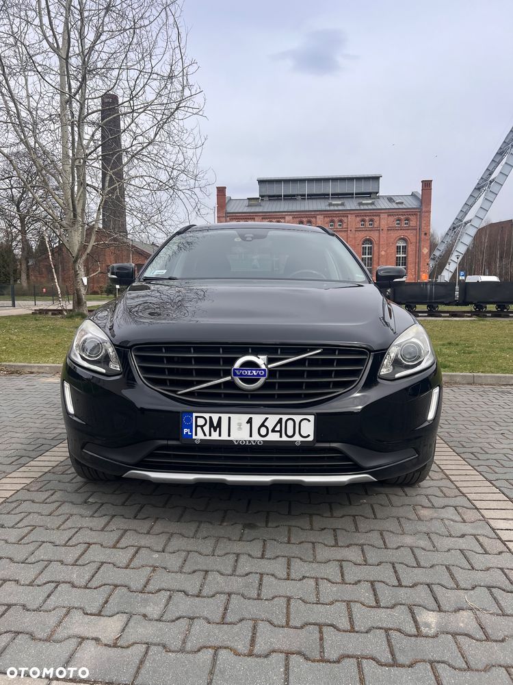 Volvo XC 60 D3 Drive-E Momentum - 1