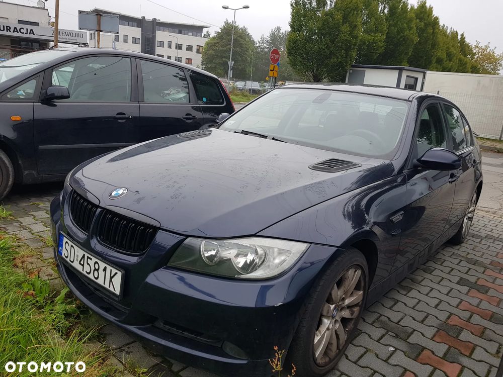 BMW 318I