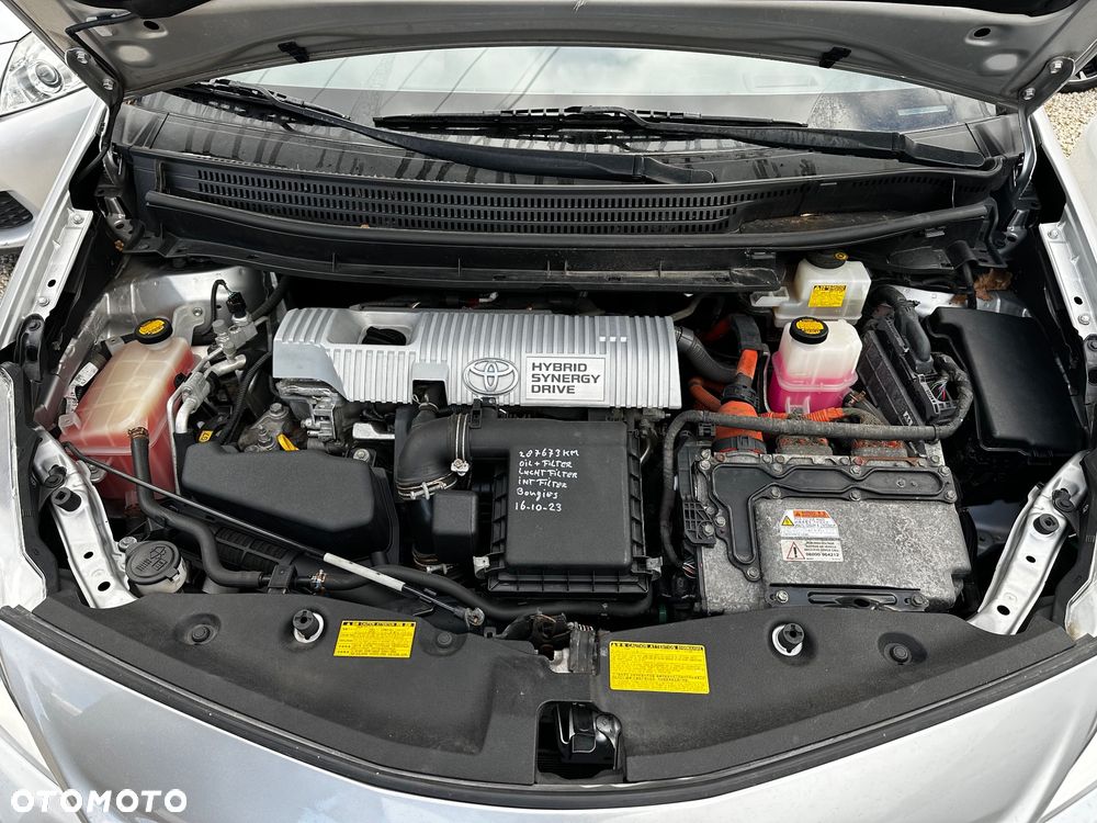 Toyota Prius+ 1.8 HSD Prestige - 37