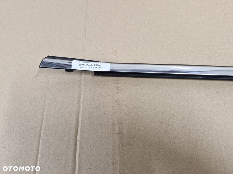 NISSAN QASHQAI II 2 J11 LISTWA ZGARNIAJĄCA DRZWI LEWY TYŁ CHROM - 2