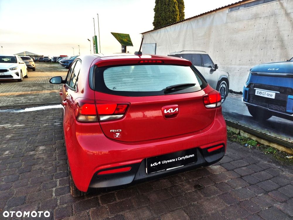 Kia Rio 1.2 M - 15