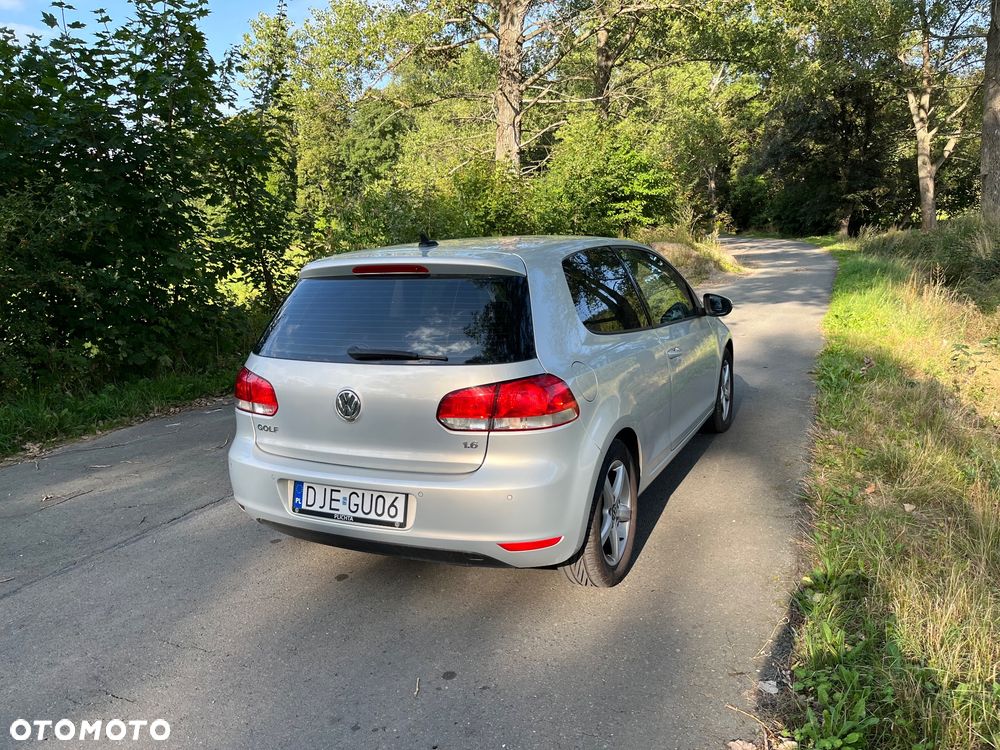 Volkswagen Golf 1.6 Highline - 10
