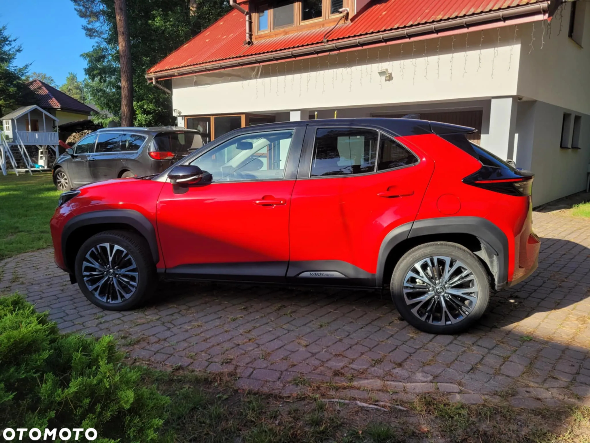 Toyota Yaris Cross Hybrid 1.5 Premiere Edition - 2