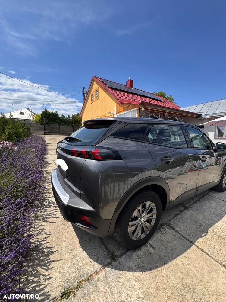 Peugeot 2008 1.2 L PureTech STT EAT8 Active - 14