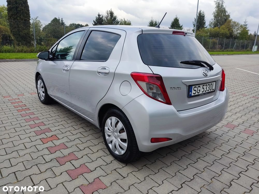 Toyota Yaris - 6