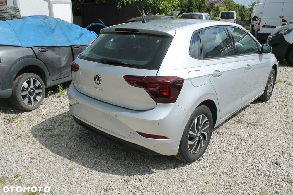 Volkswagen Polo - 5