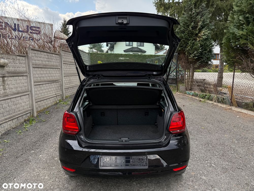 Volkswagen Polo 1.4 TDI (Blue Motion Technology) Comfortline - 21