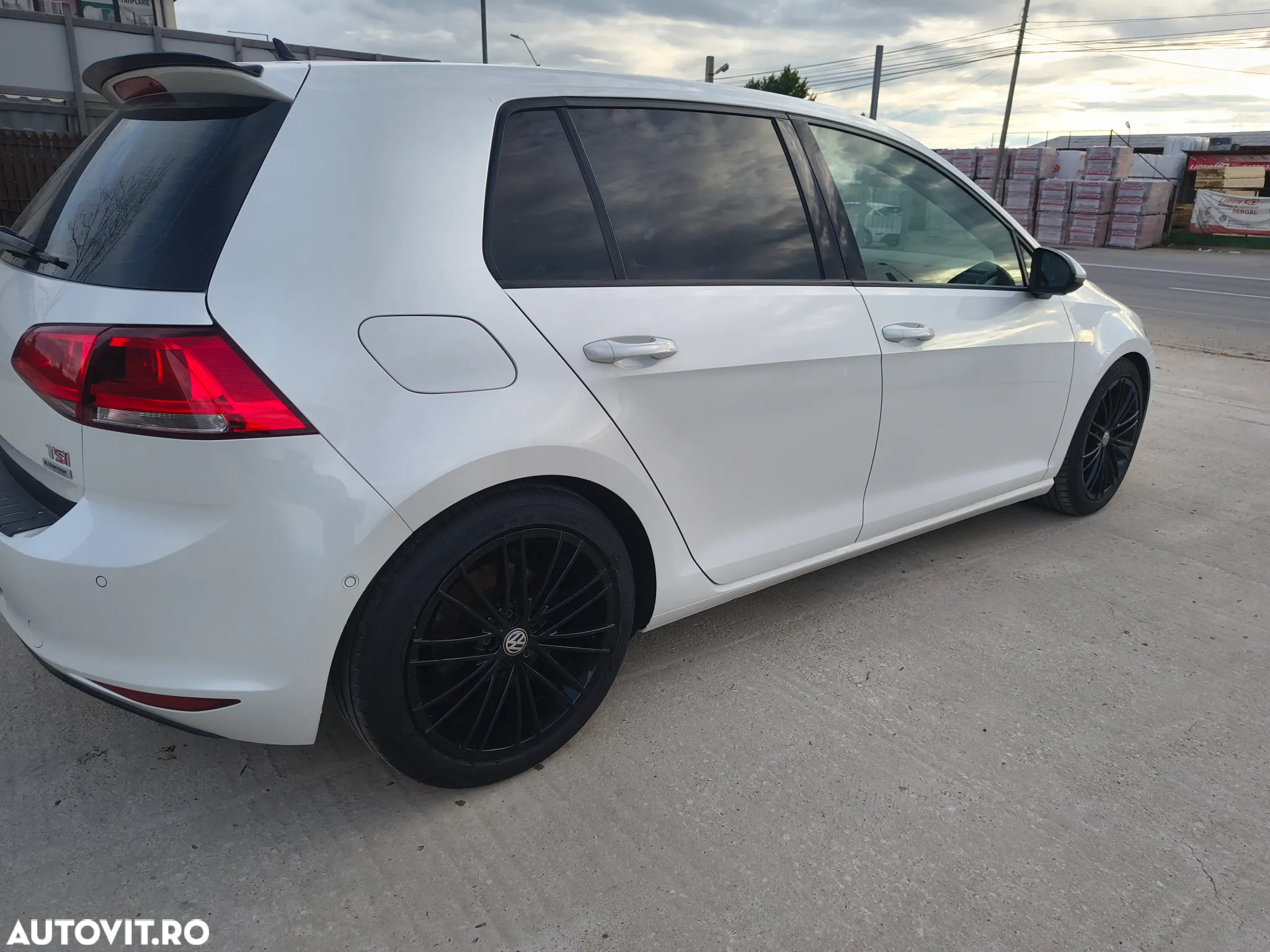 Volkswagen Golf 1.4 TSI ACT BMT Highline - 14
