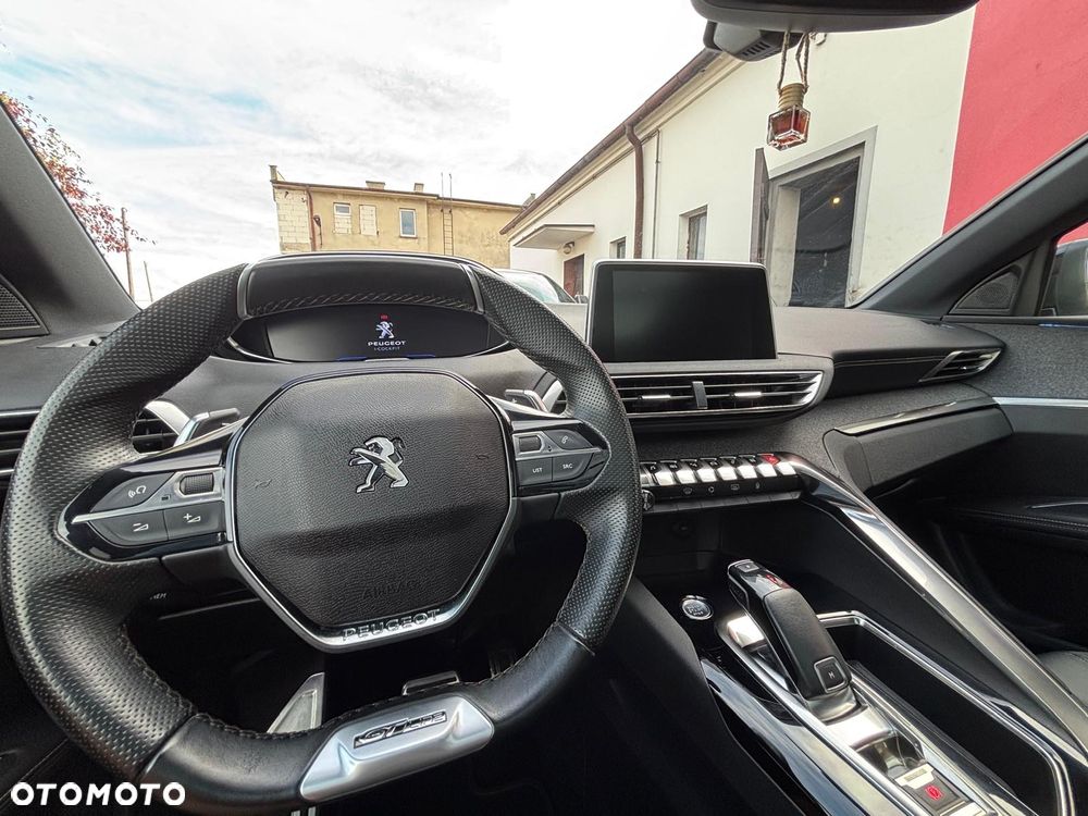 Peugeot 5008 - 30