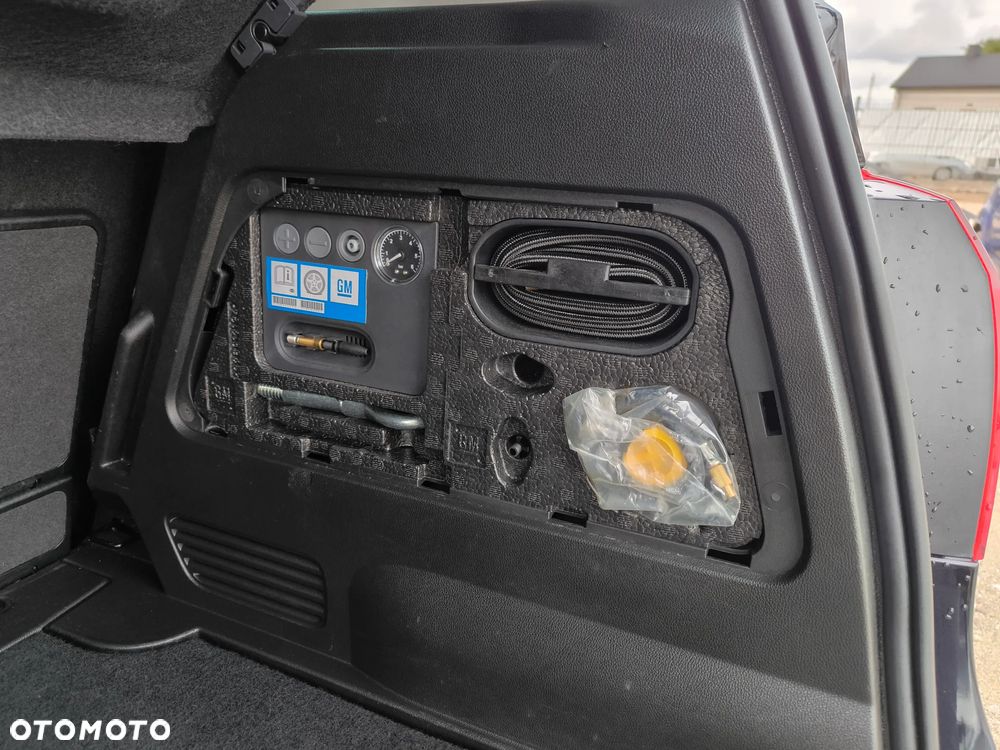 Opel Meriva 1.4 Active - 26