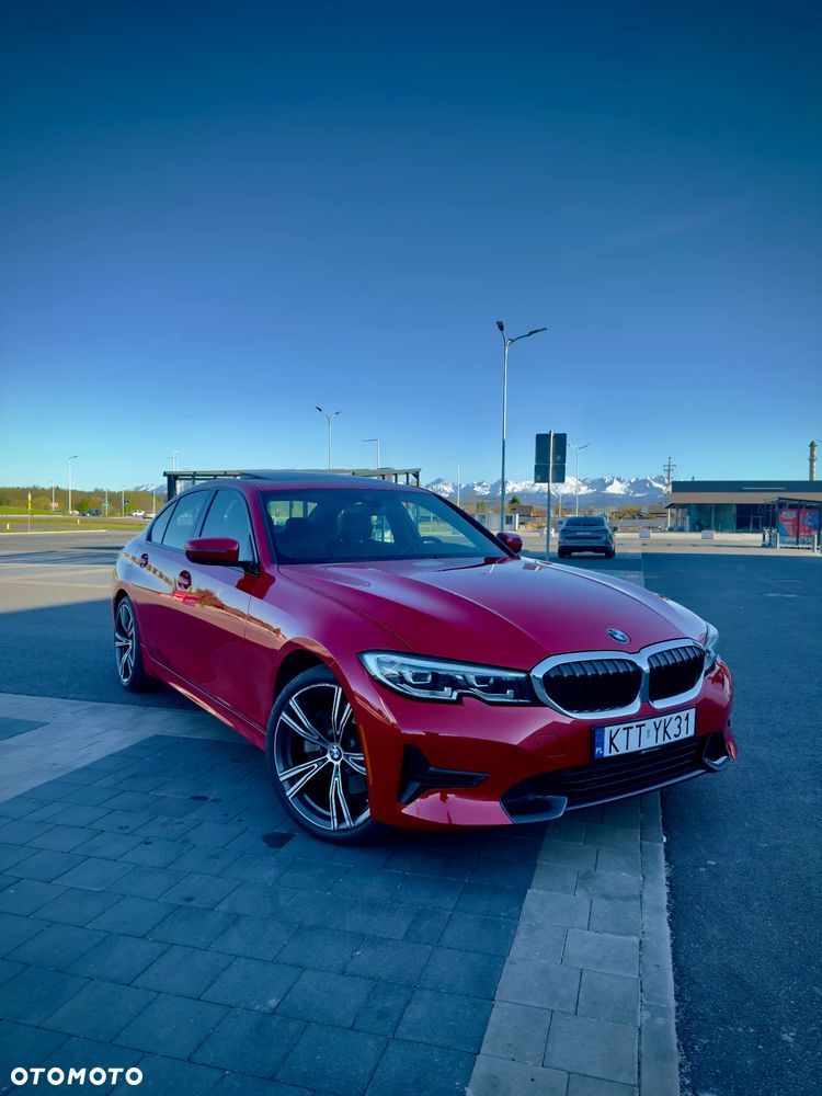 BMW Seria 3 330i M Sport - 2