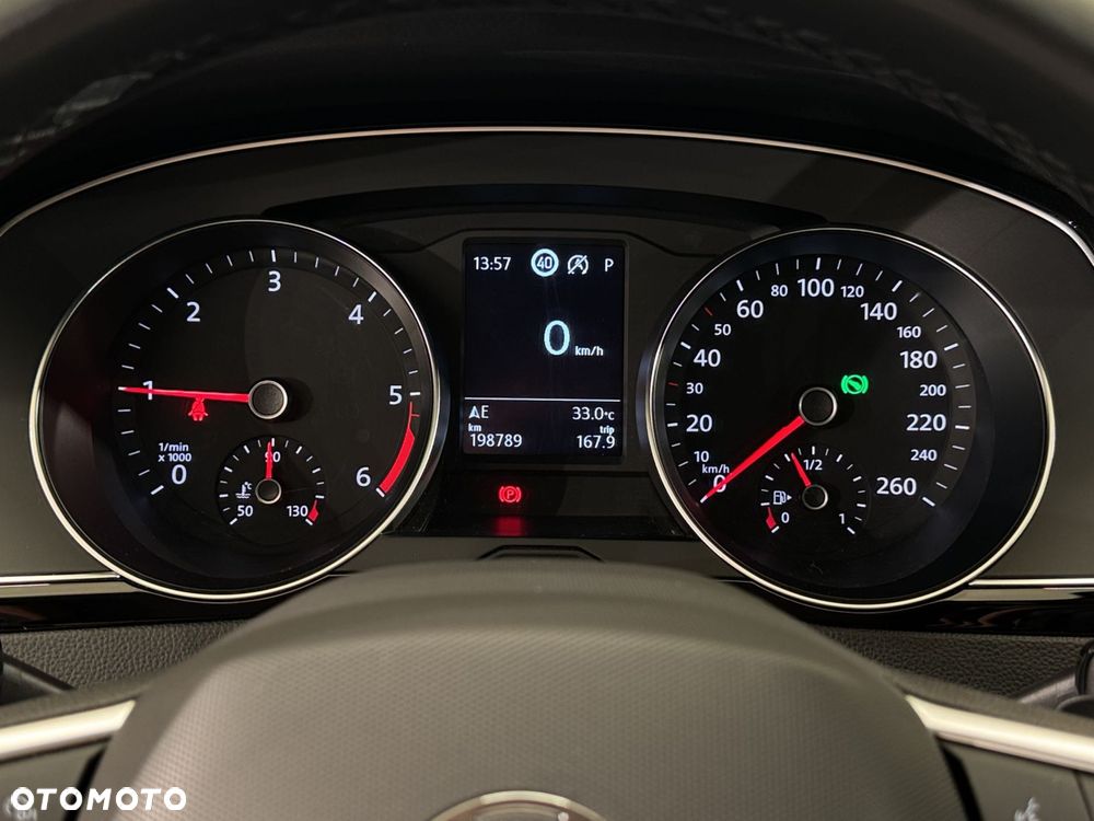 Volkswagen Passat Variant - 20