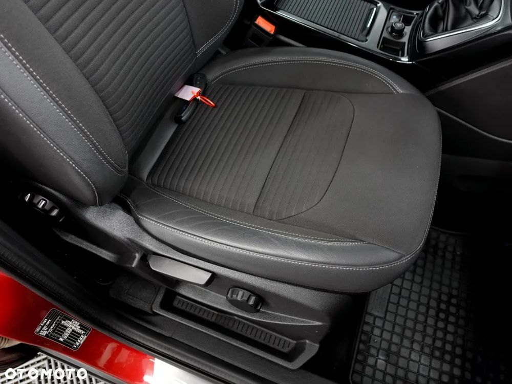 Ford Kuga 2.0 TDCi AWD Titanium - 13