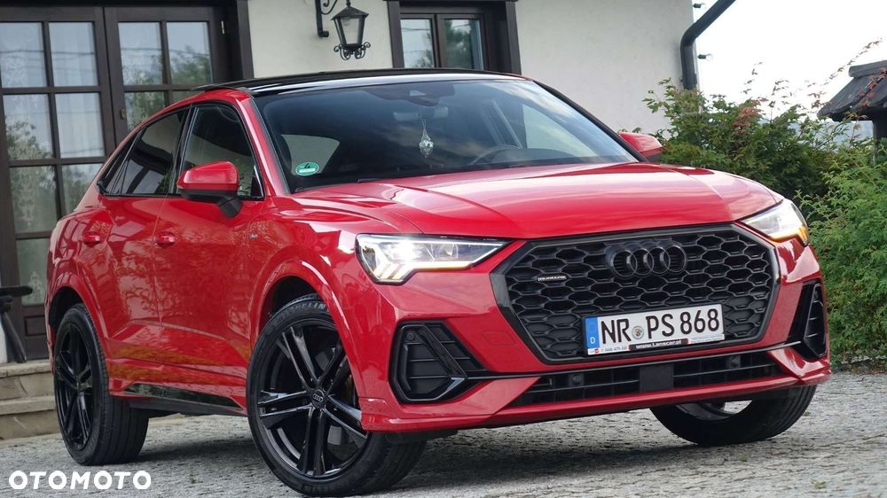 Audi Q3 Sportback - 1