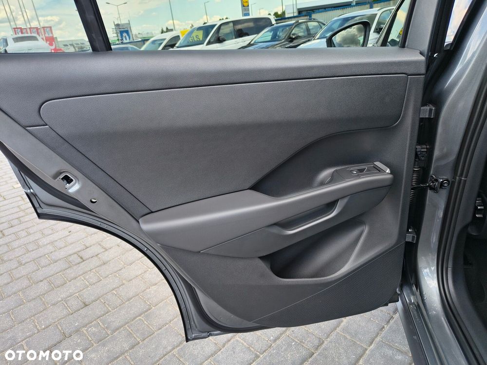Volkswagen T-Roc 1.5 eTSI Life DSG - 11