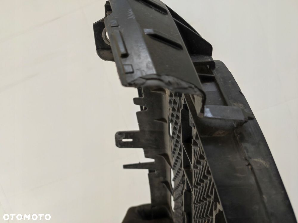 GRILL ATRAPA ZDERZAKA PRZÓD MERCEDES E KLASA W213 213 AMG - 16