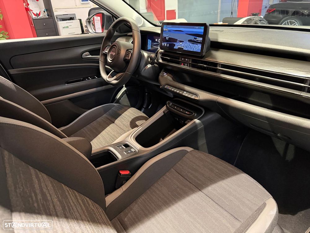 Jeep Avenger 54 kWh Longitude - 11