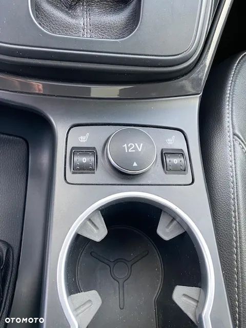 Ford Kuga - 21