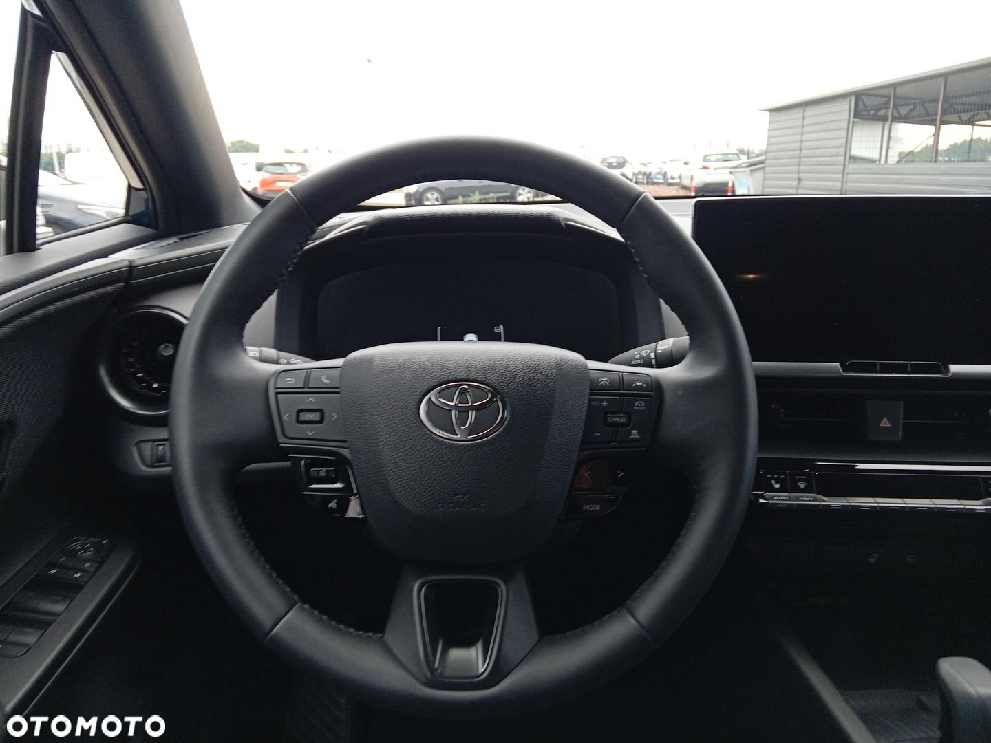 Toyota C-HR - 18