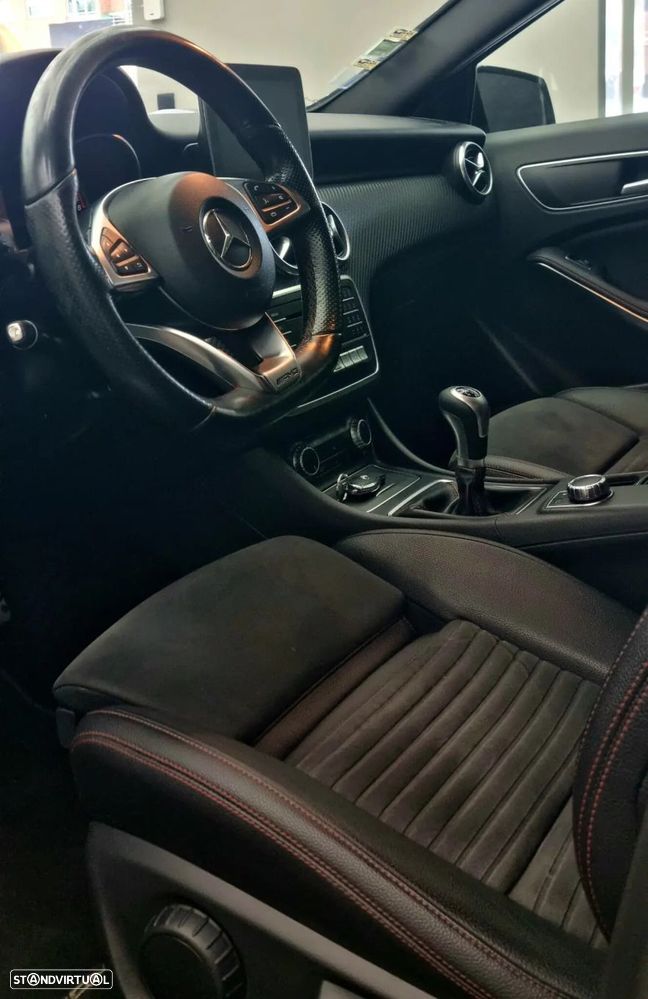 Mercedes-Benz A 180 - 23