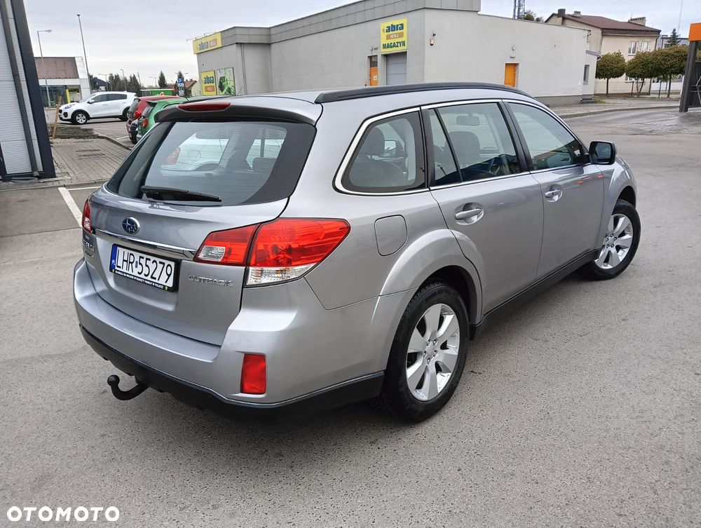Subaru Outback 2.5i Lineartronic Comfort - 9