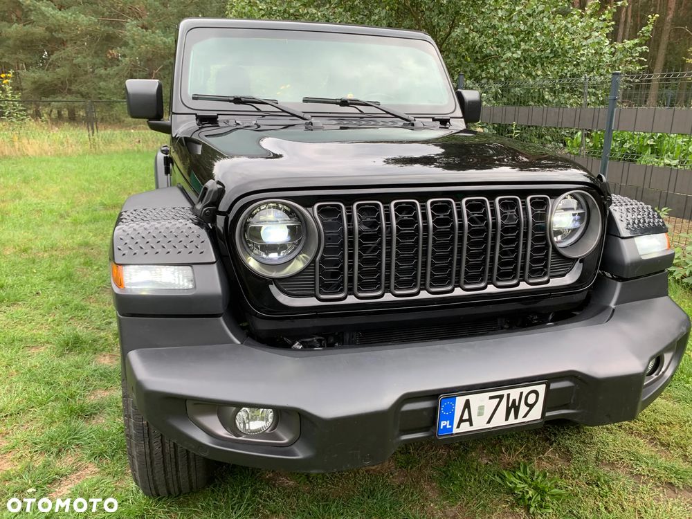Jeep Wrangler - 6