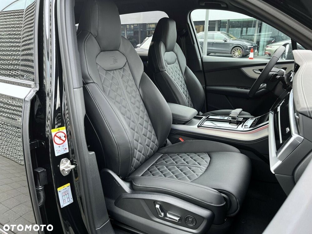 Audi Q7 - 25
