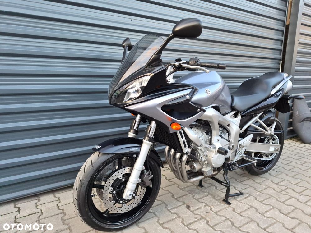 Yamaha FZ6 - 5