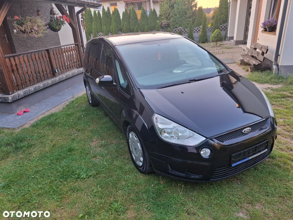 Ford S-Max - 10