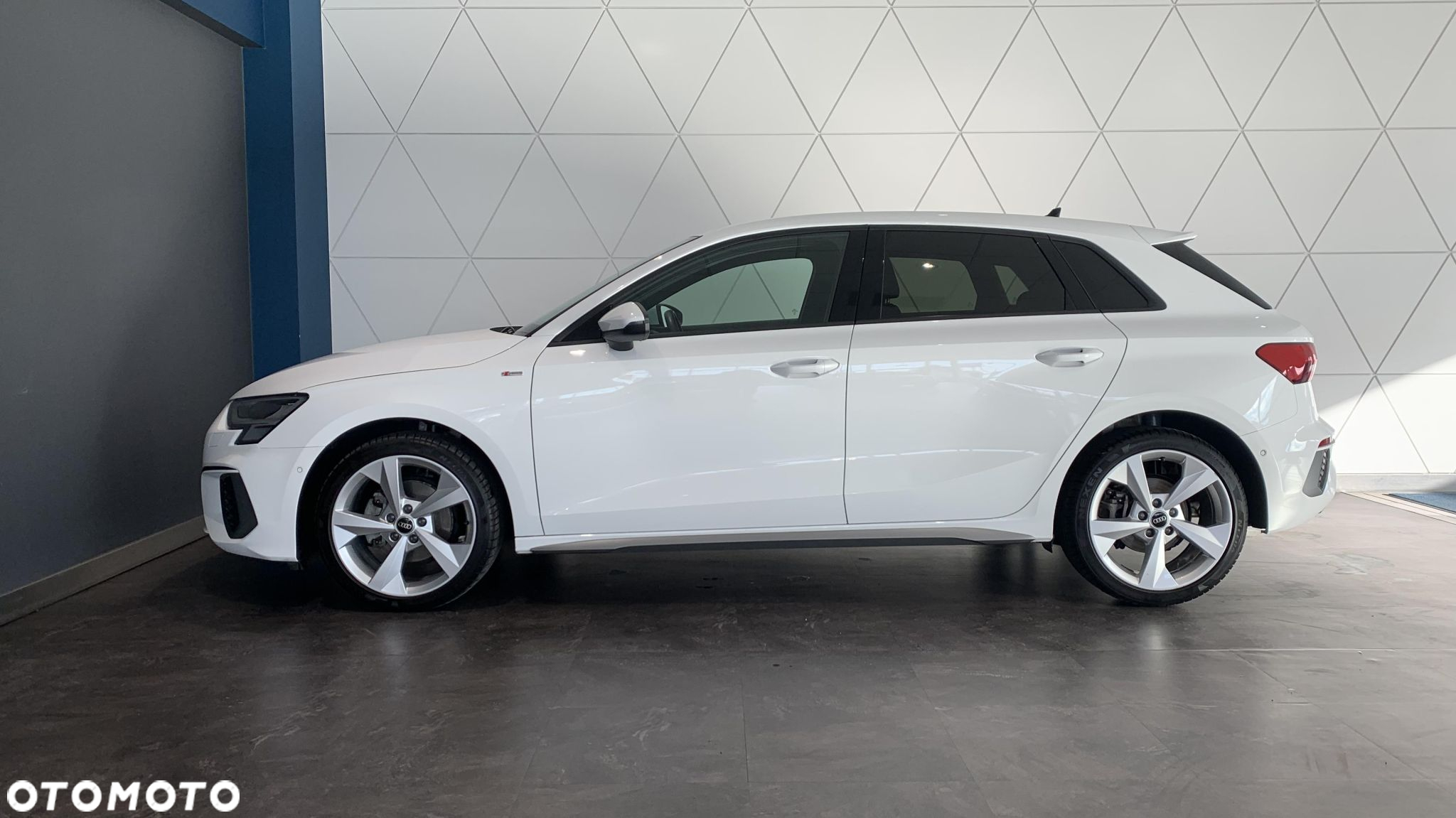 Audi A3 35 TFSI mHEV S Line S tronic - 2