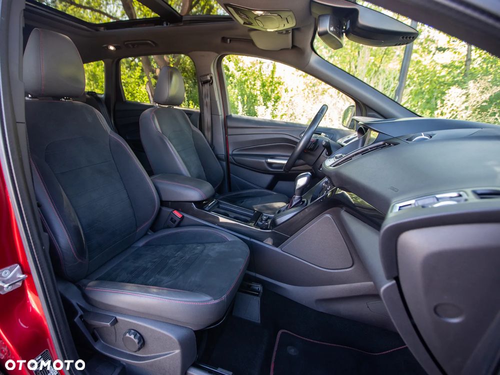 Ford Kuga 2.0 EcoBoost AWD ST-Line ASS - 24