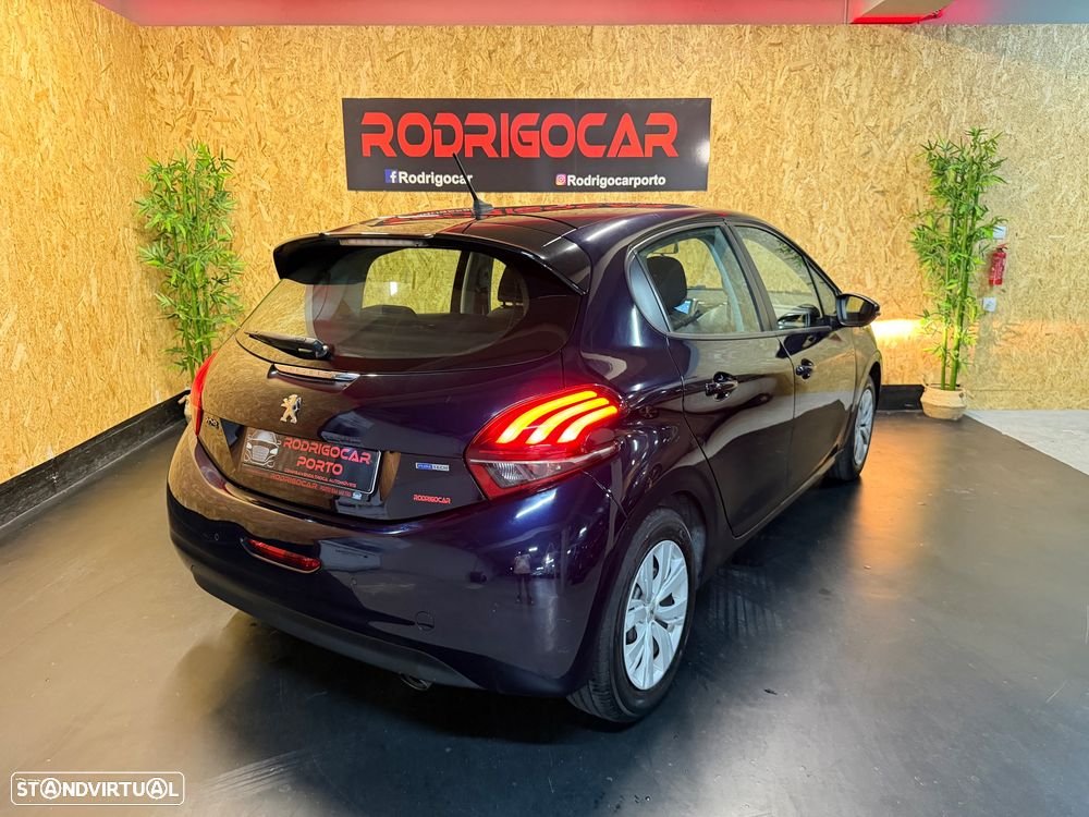 Peugeot 208 PureTech 82 Active - 3