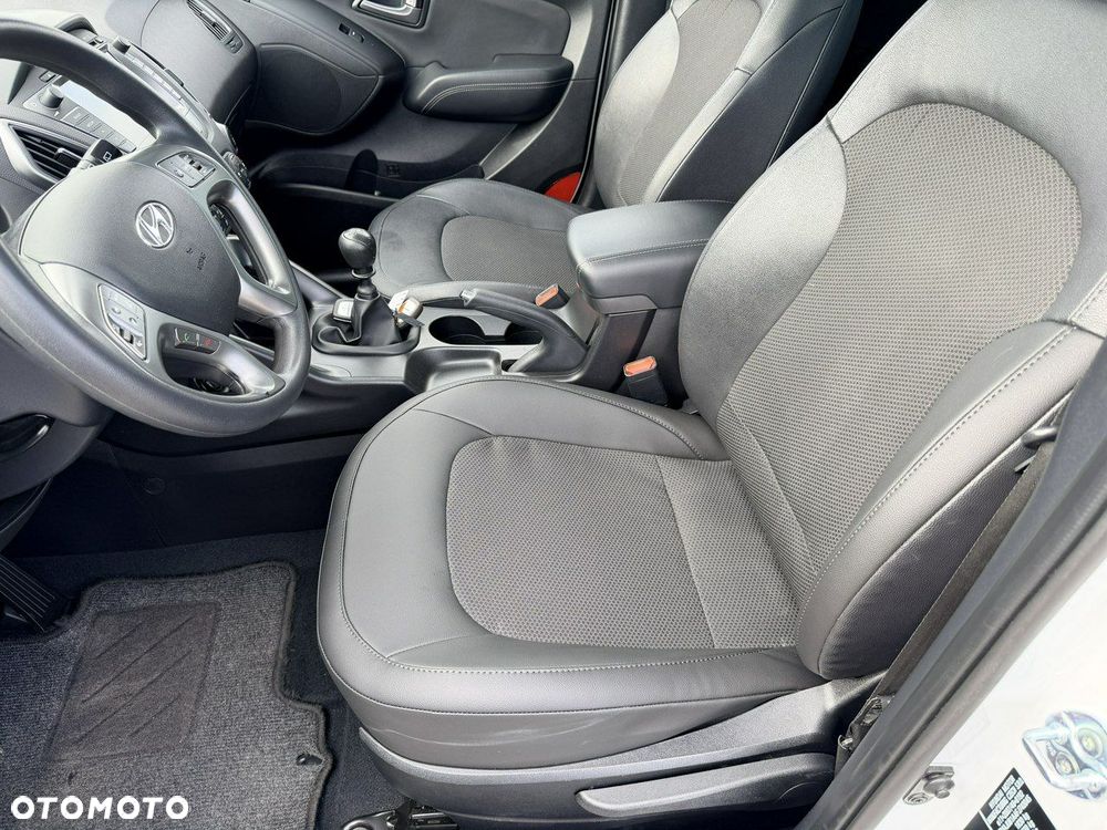 Hyundai ix35 1.6 2WD blue Comfort - 30