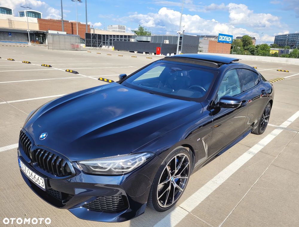 BMW Seria 8 - 21
