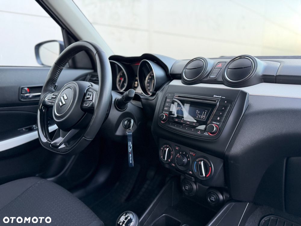 Suzuki Swift 1.2 Dualjet SHVS Premium - 9