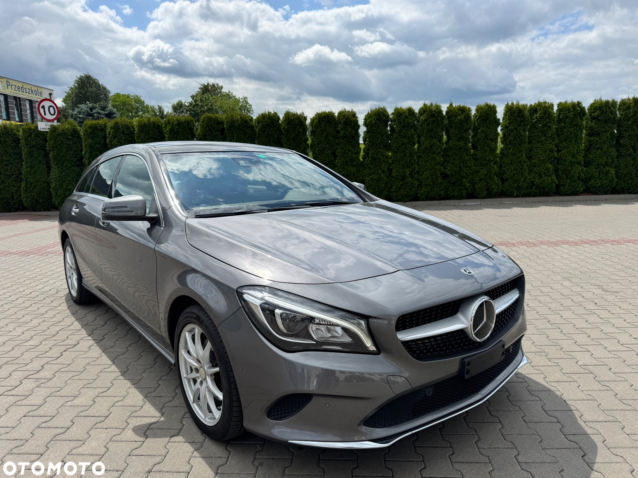 Mercedes-Benz CLA 220 d 4-Matic - 13