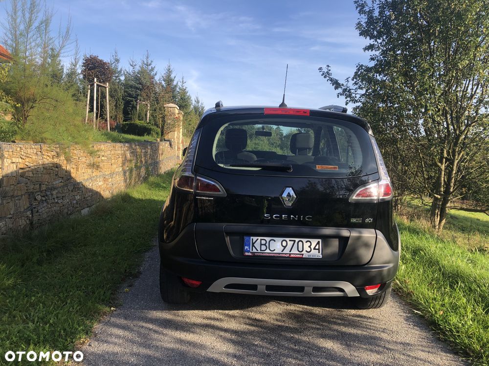 Renault Scenic dCi 110 Xmod Paris - 19