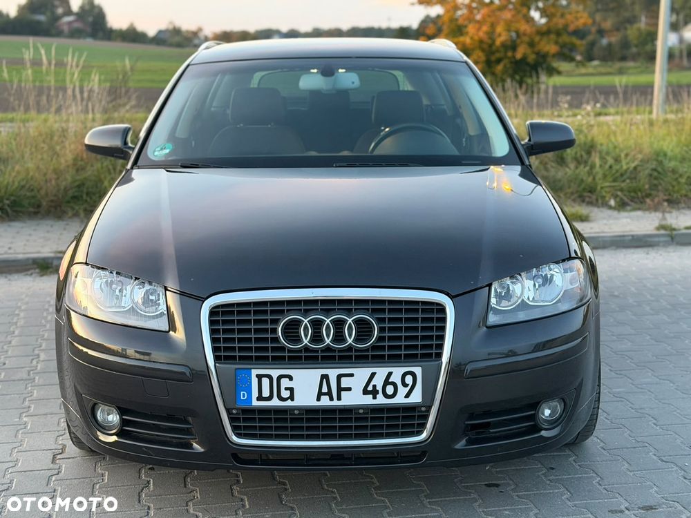 Audi A3 Sportback - 3