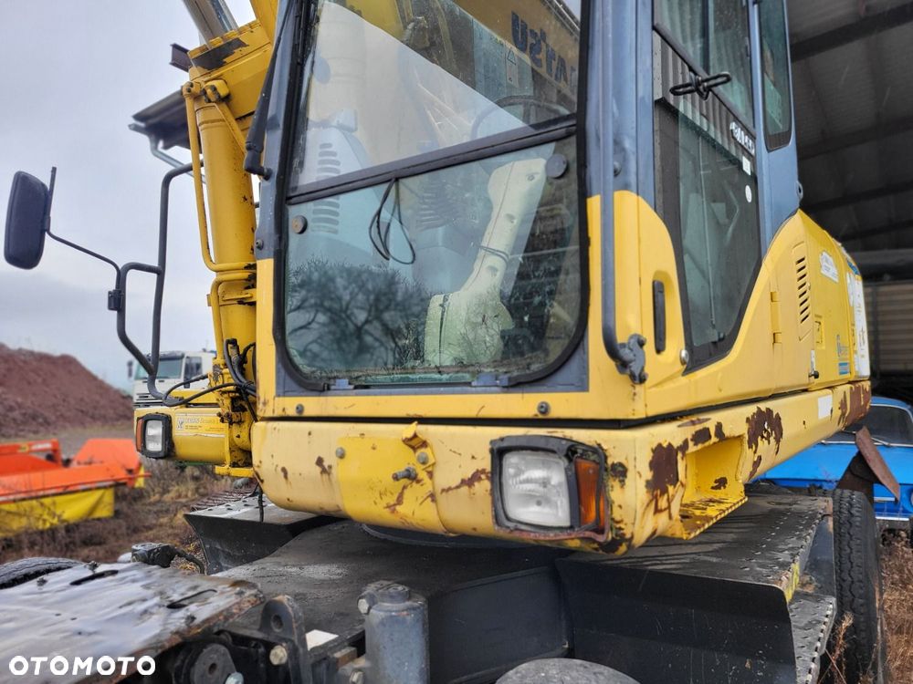 Komatsu Pw 220-7 4X4 - 33