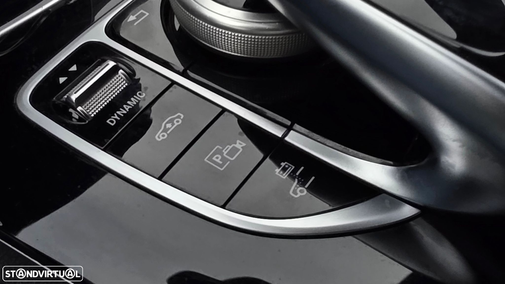 Mercedes-Benz E 350 e AMG - 39