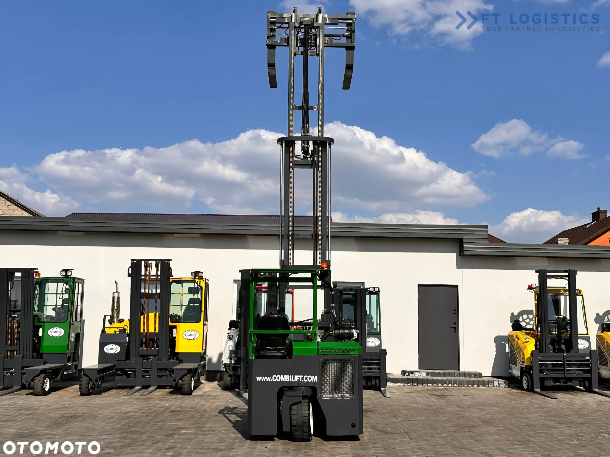 Combilift CB2500 / DIESEL / TRIPLEX / 5500MM / WOLNY SKOK / PRZESUW WIDEŁ / POZYCJONER / JAK NOWY - 29
