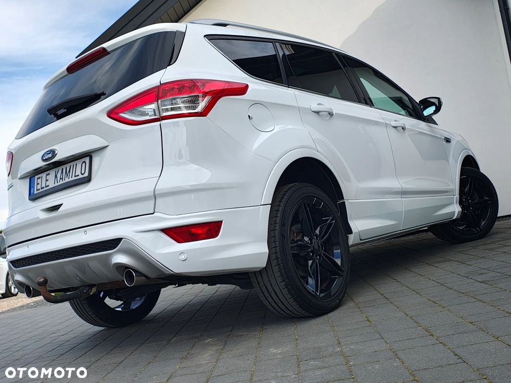 Ford Kuga - 32