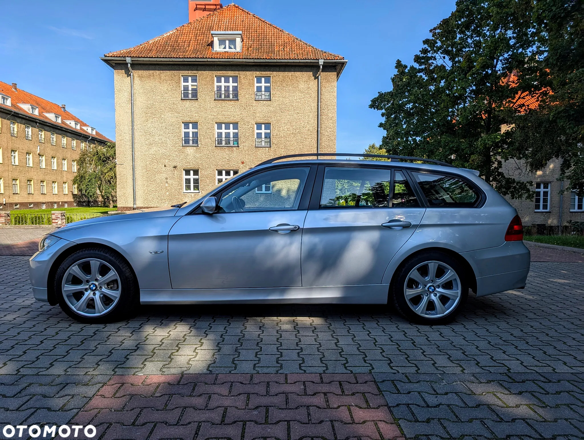 BMW Seria 3 318i Touring - 7