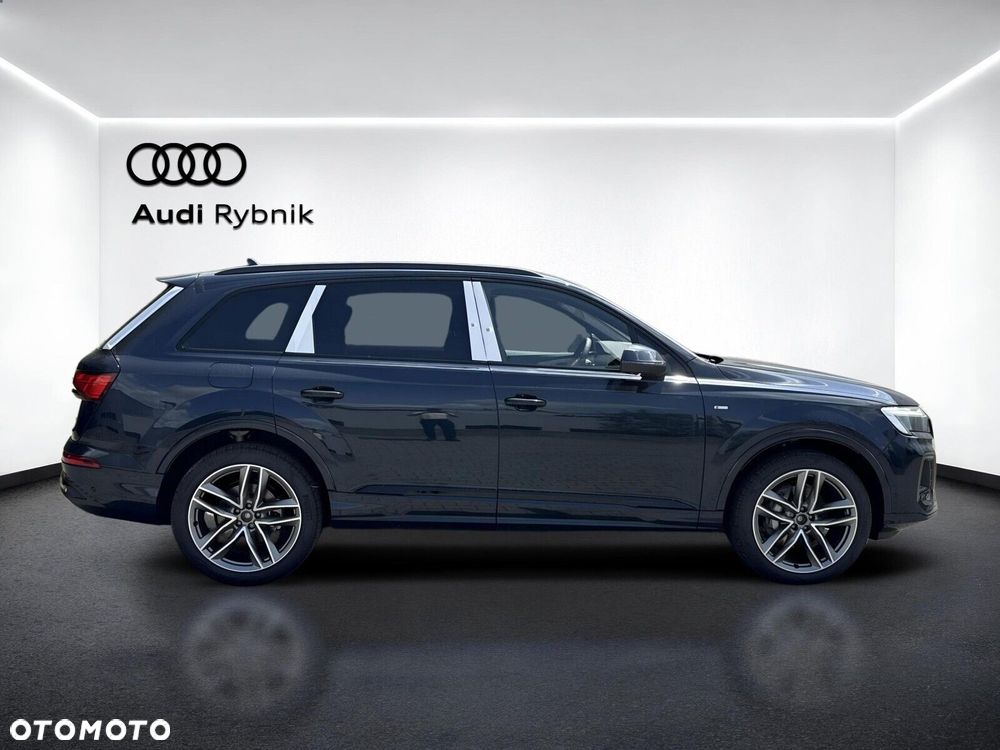 Audi Q7 - 7