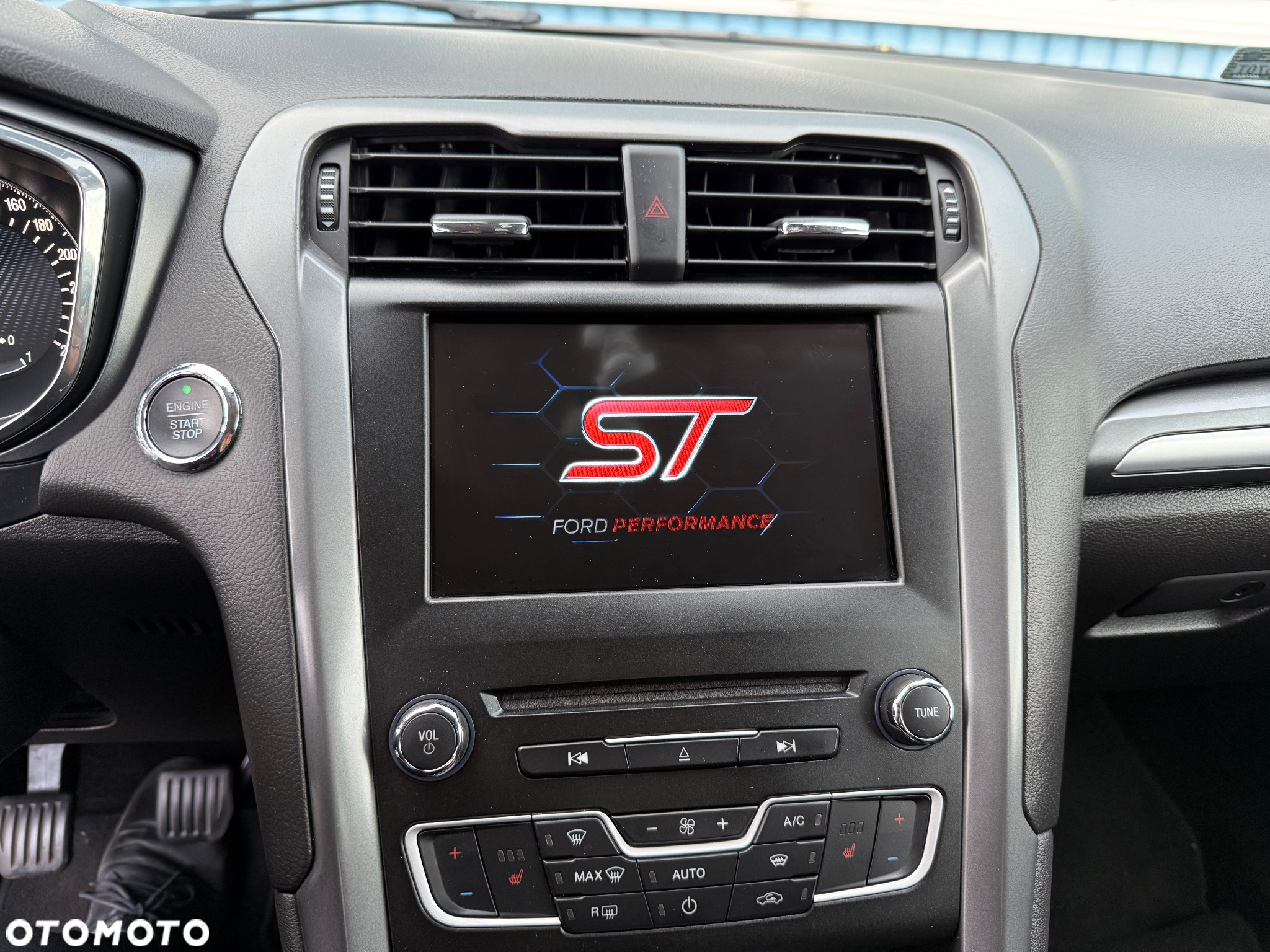 Ford Mondeo 1.5 EcoBoost Trend - 15