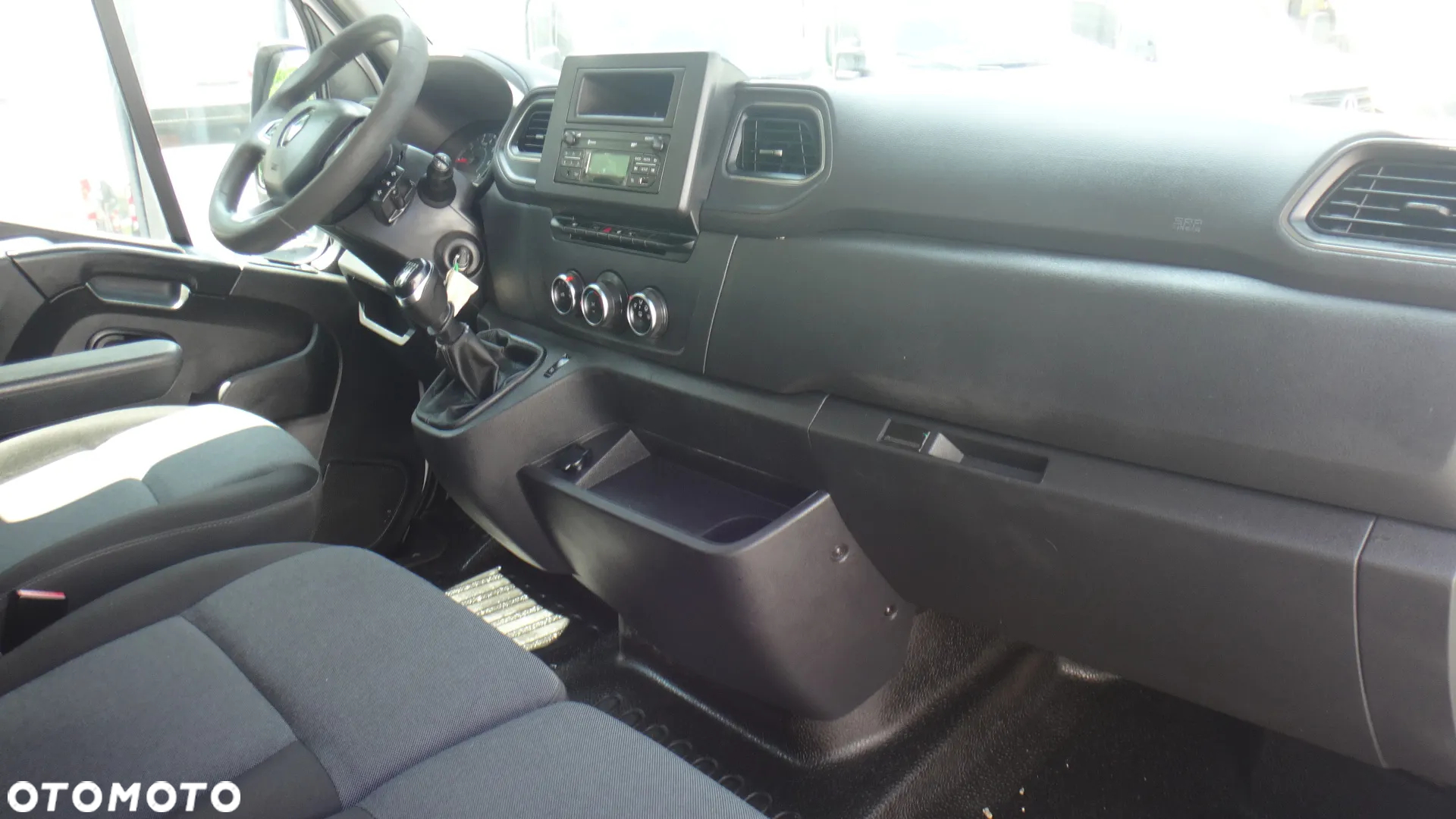 Renault Master - 11