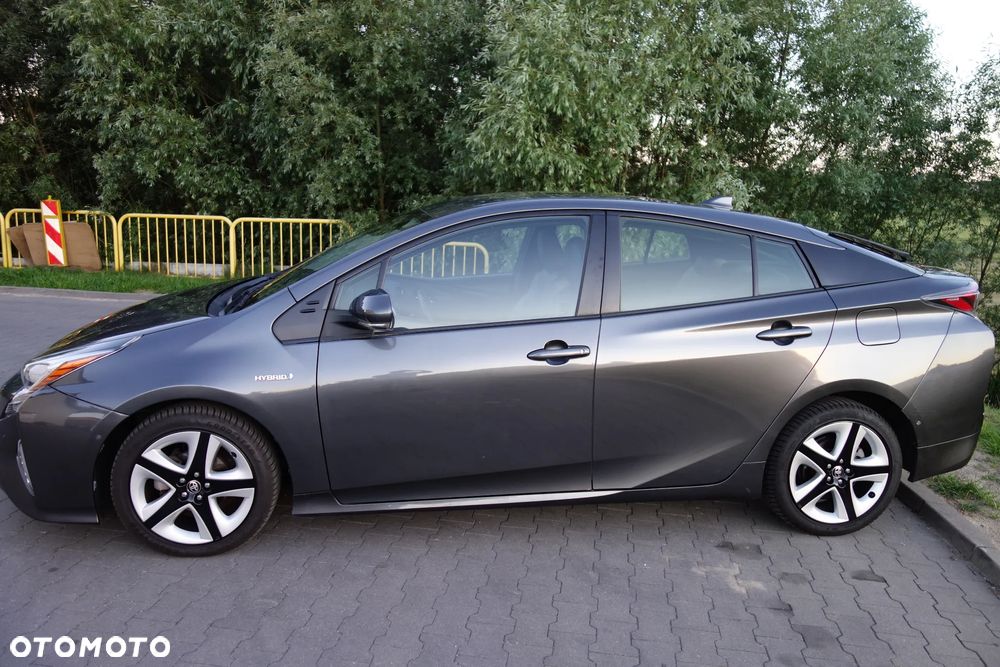 Toyota Prius 1.8 Hybrid Prestige - 3