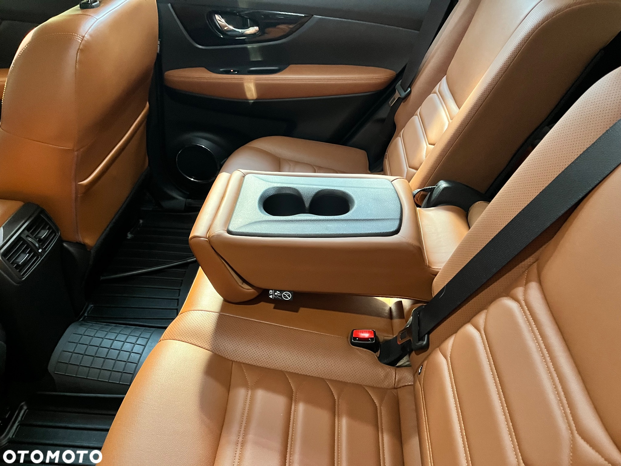 Nissan X-Trail - 24