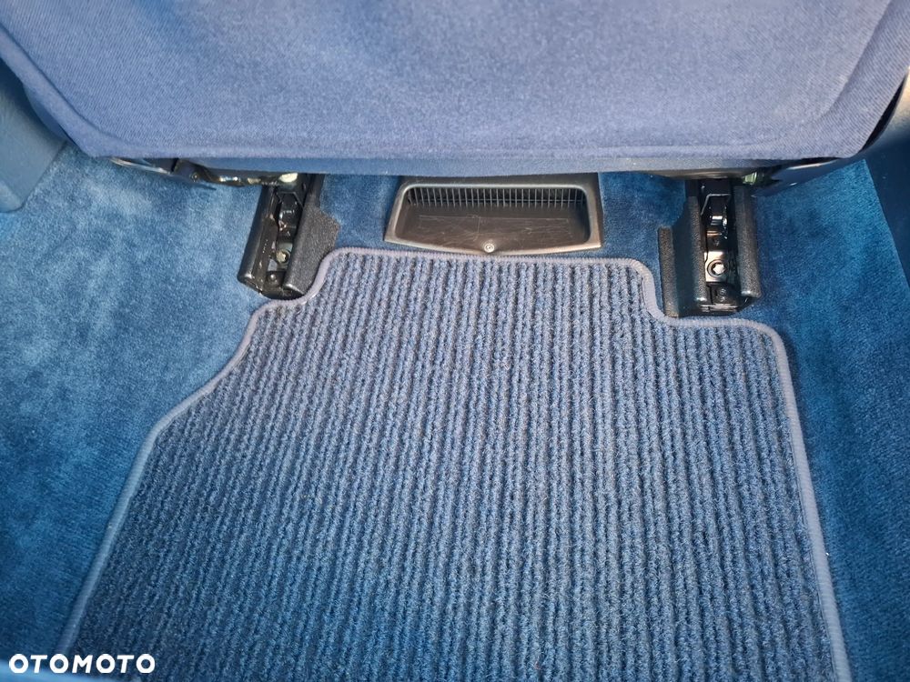 Mercedes-Benz Klasa E 280 4-Matic Elegance - 15